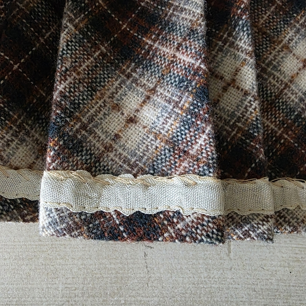 Vintage Plaid Midi Skirt in Brown and Tan - Picture 8 of 9